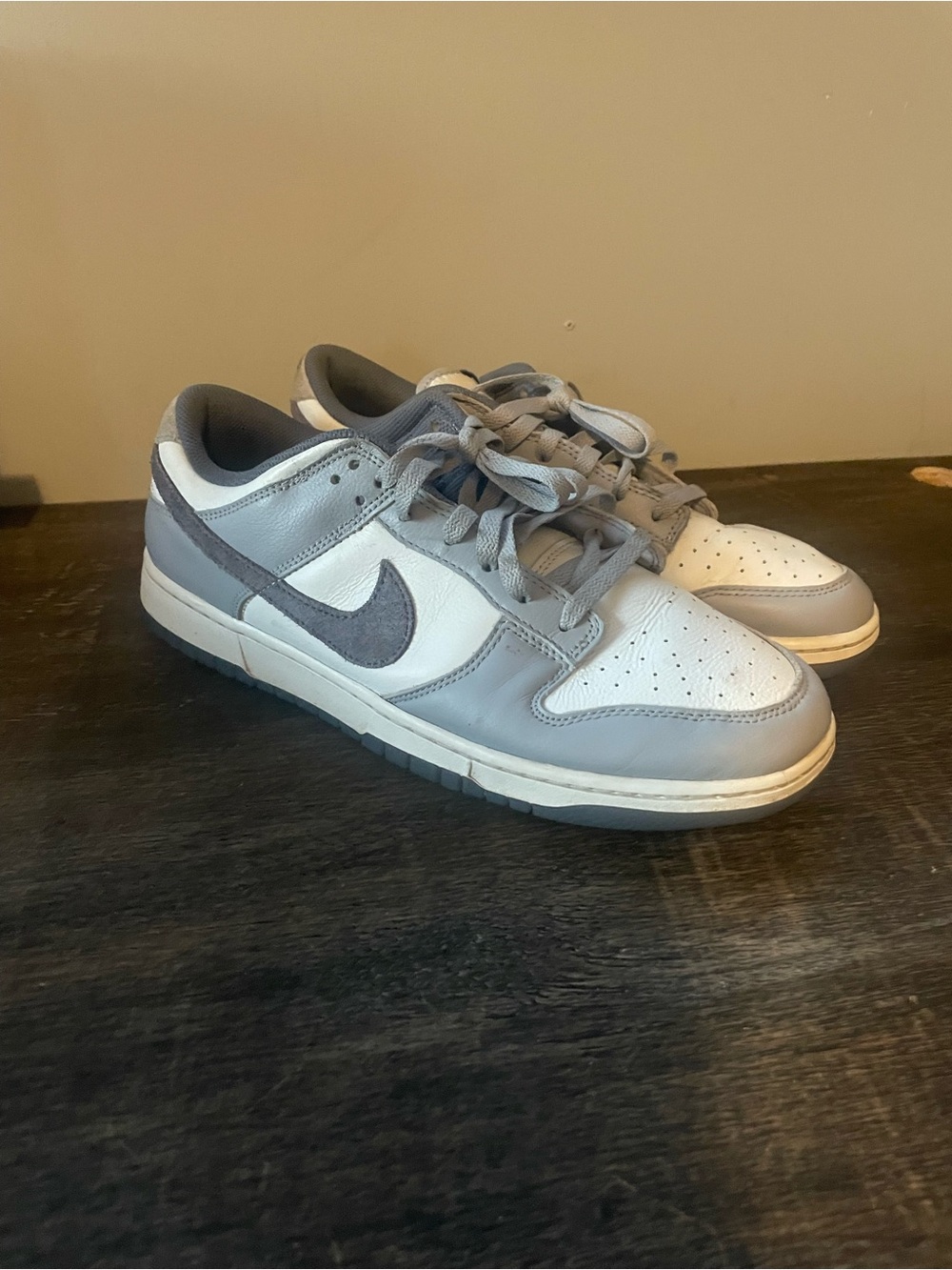Nike Men’s Low-Top Sneakers in Gray and White